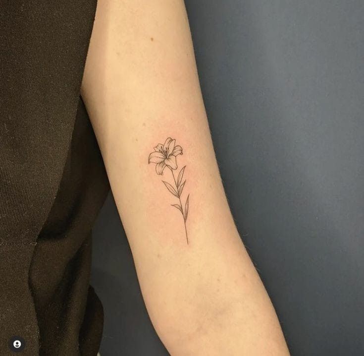 Minimalist lily tattoo small 0075