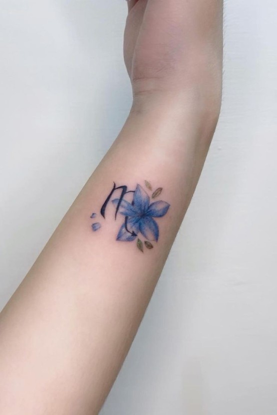 minimalist scorpio tattoo ideas