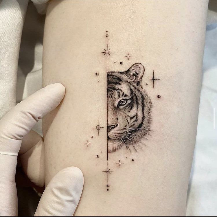 minimalist small tiger tattoo 0020