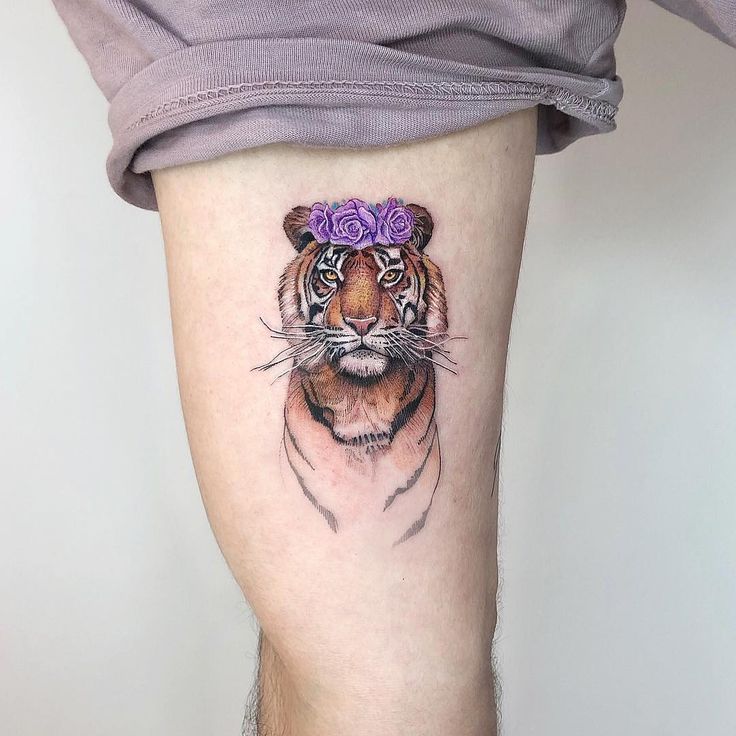 minimalist small tiger tattoo 0074