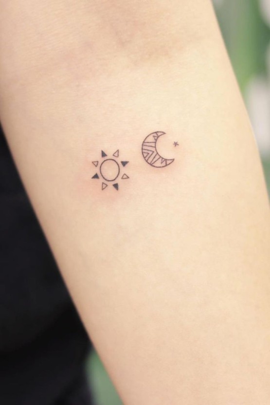 moon and stars small friendship tattoo ideas 0088