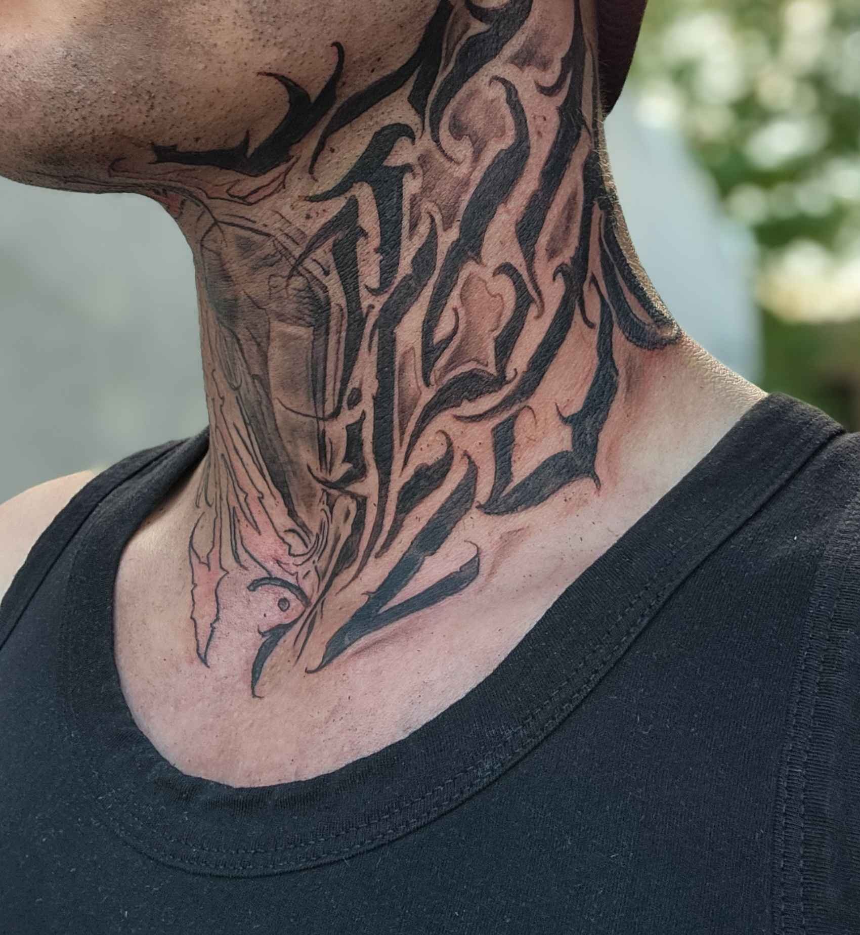 neck tattoo ideas for men 0060