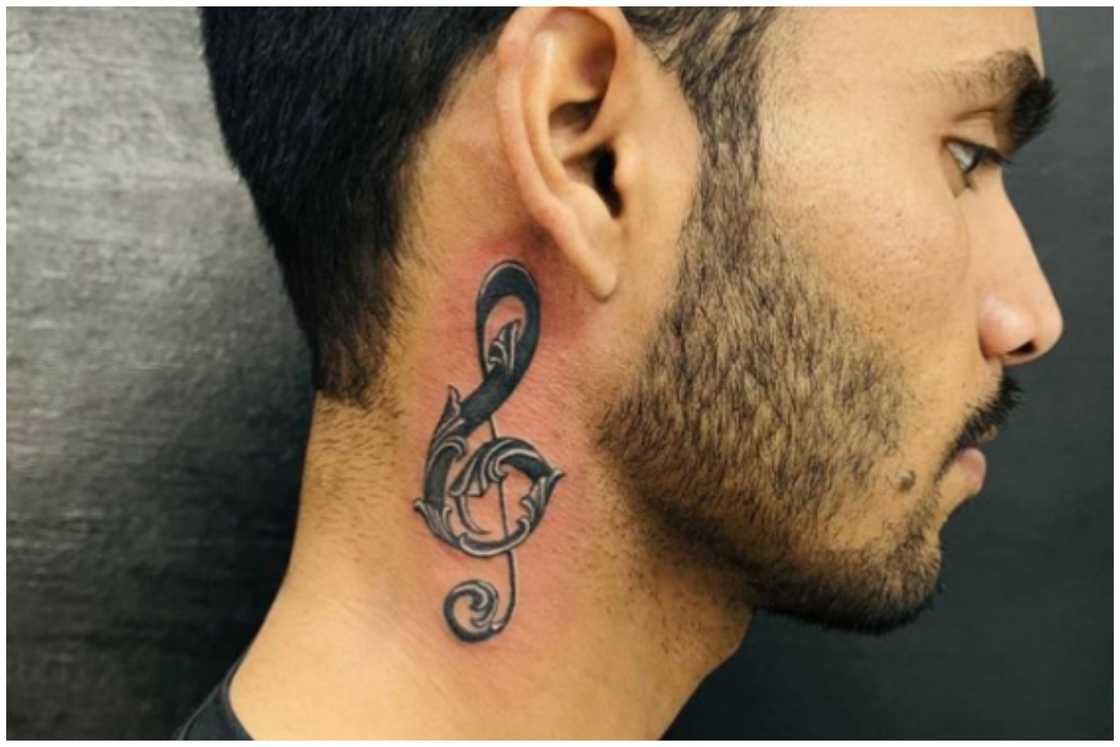 neck tattoo ideas men 0054