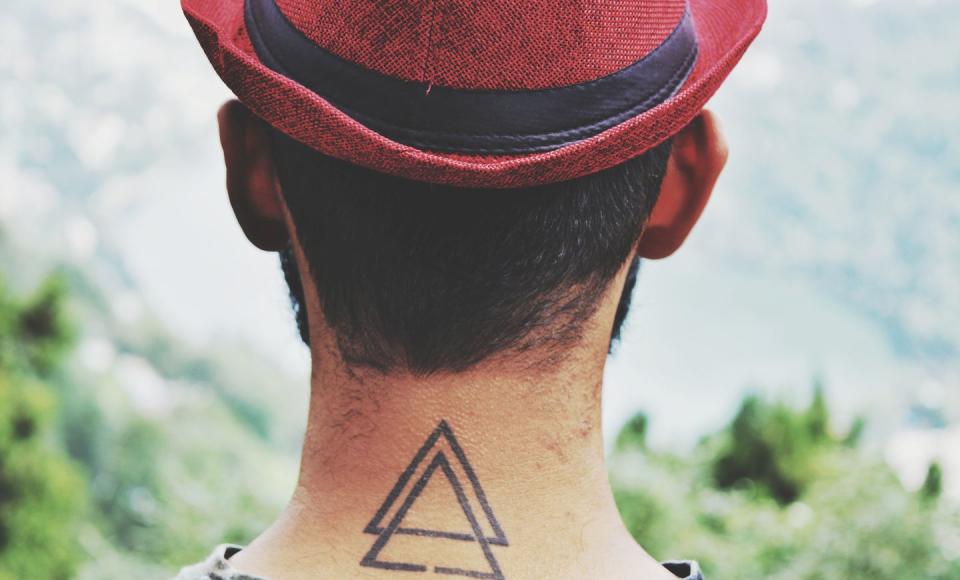 neck tattoo ideas men 0082