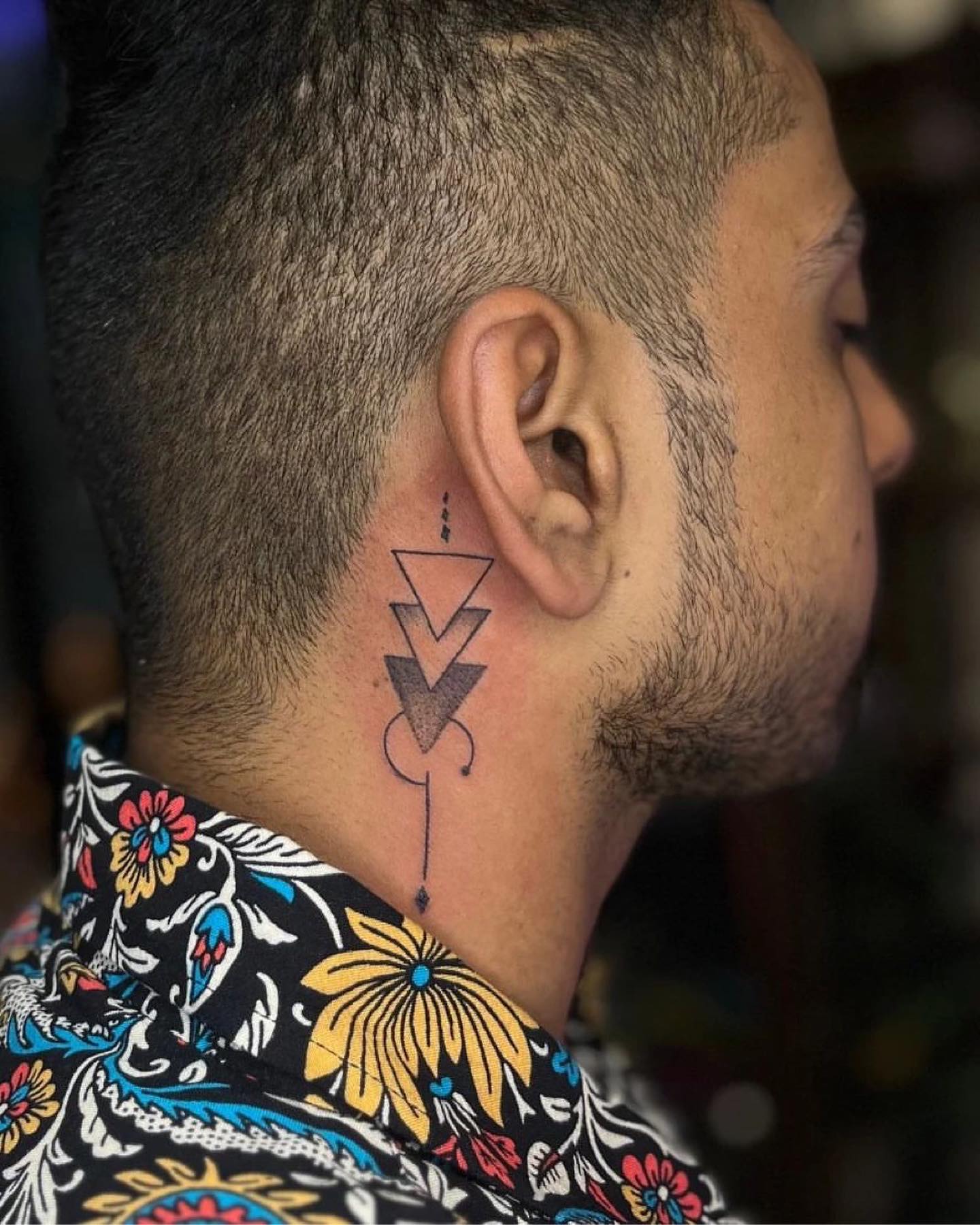 neck tattoo ideas men 0087