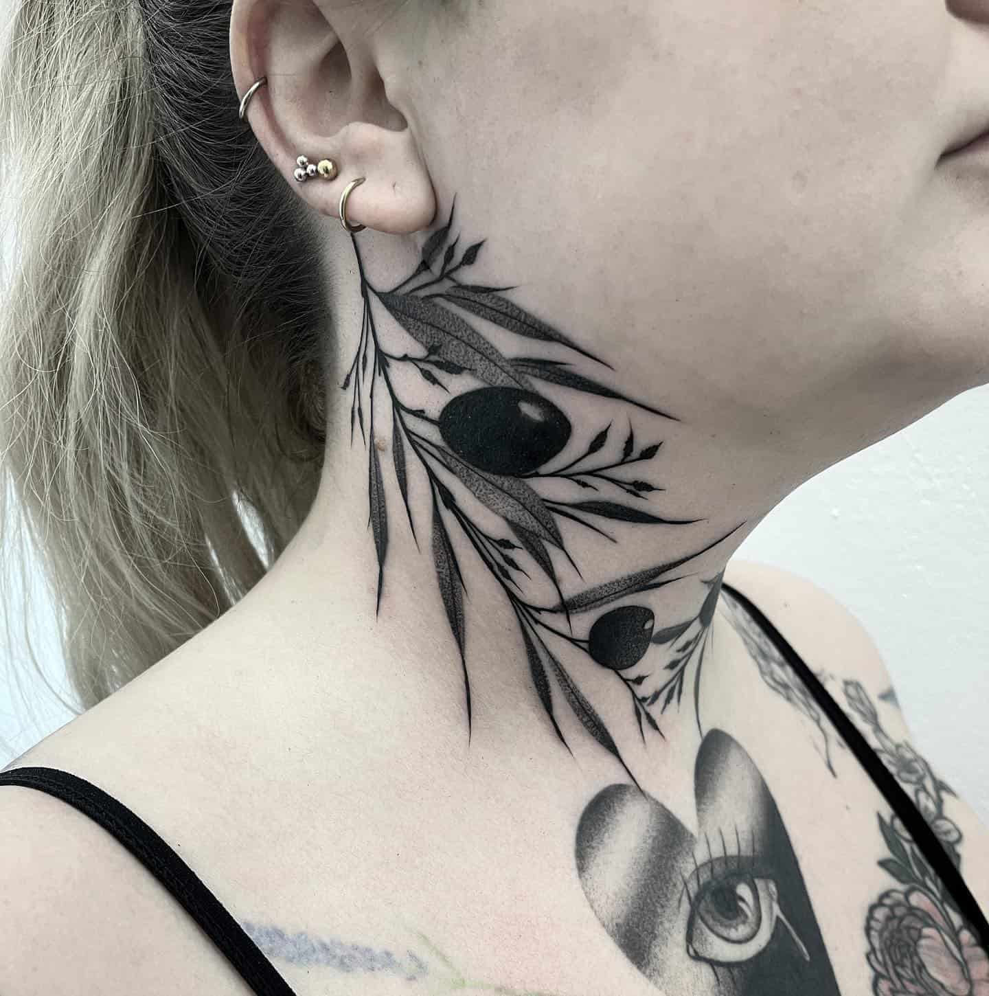 neck tattoo ideas 0075