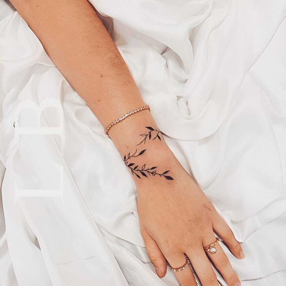 popular wrist tattoo designs for women