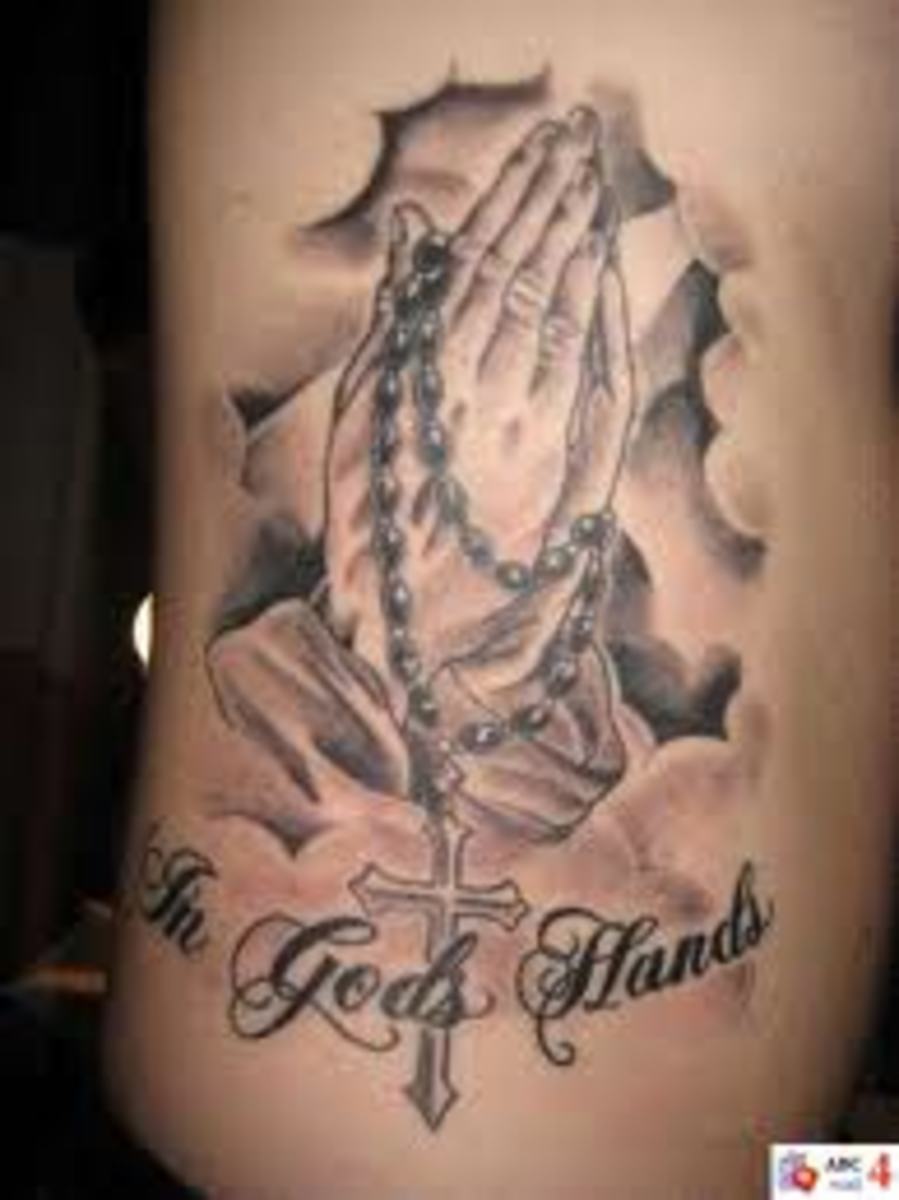 praying hands tattoo ideas 0010