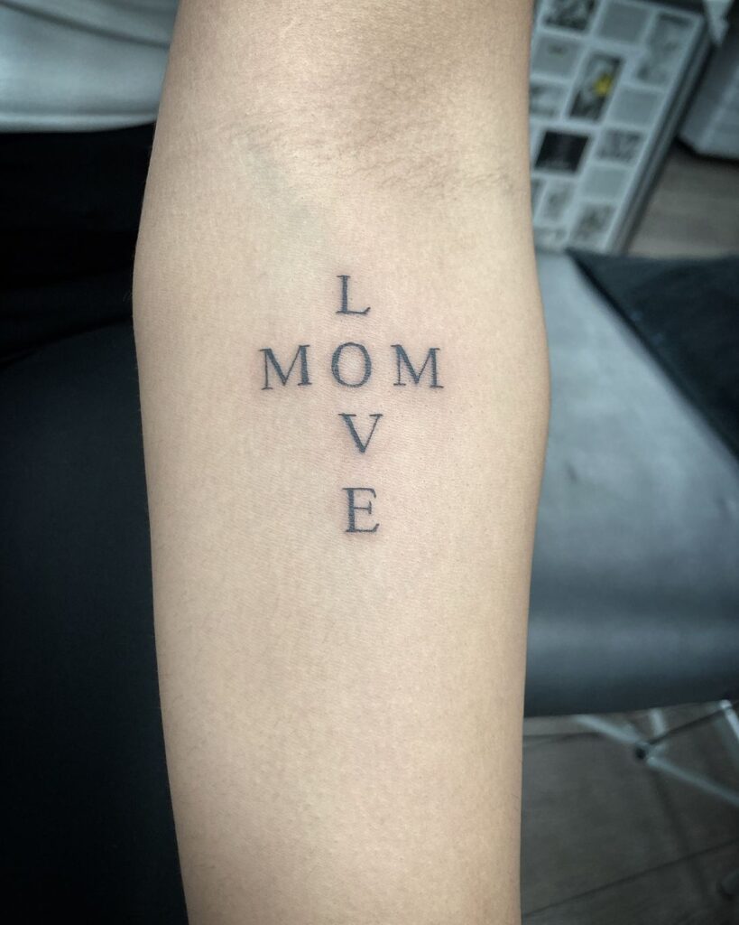 R.I.P Mom Tattoo Ideas 0015