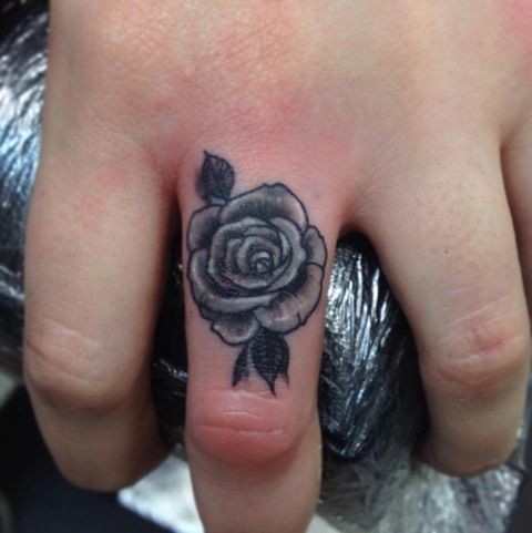 ring tattoo ideas 0044