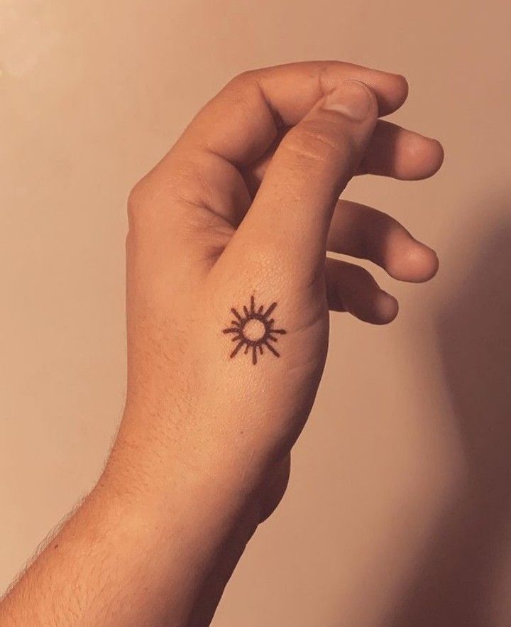 simple henna tattoo ideas 0012