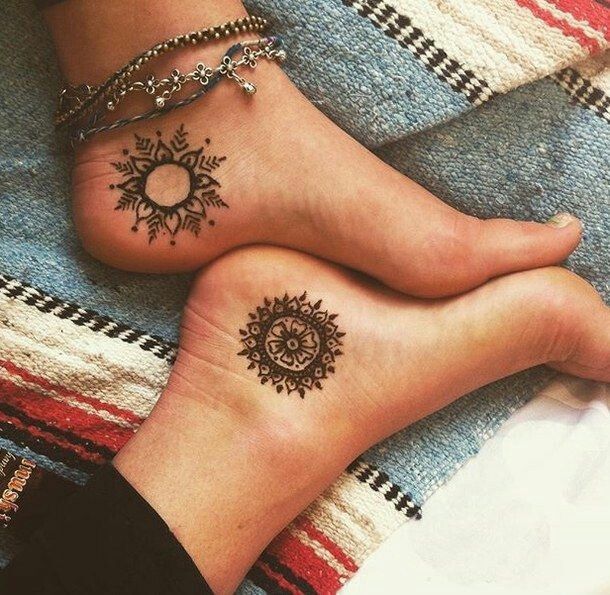 simple henna tattoo ideas 0042