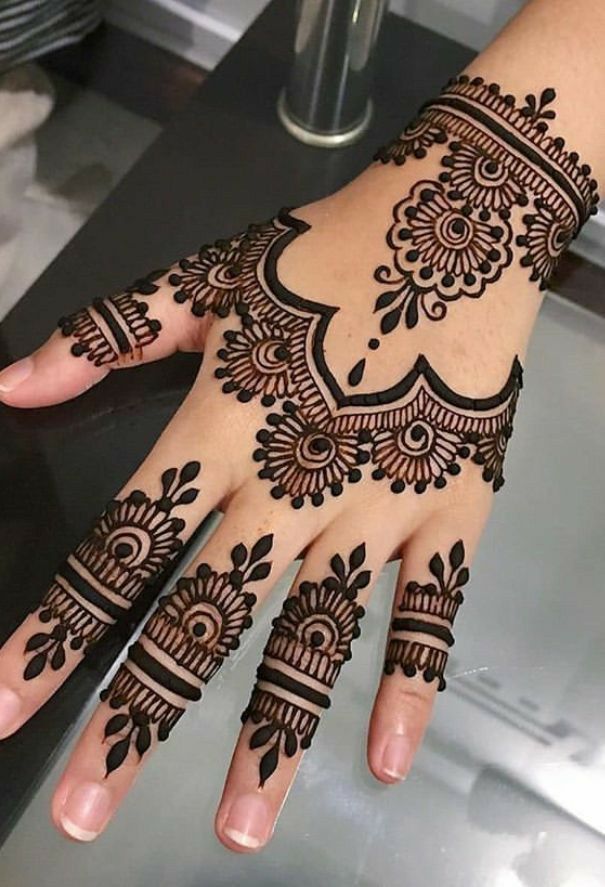 simple henna tattoo ideas 0071