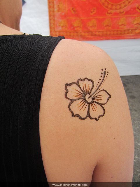 simple henna tattoo ideas 0098