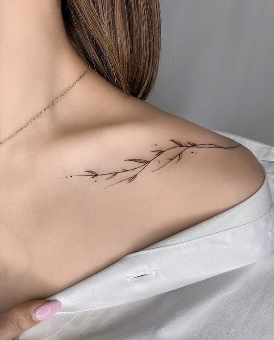 simple tattoo ideas for women 0057