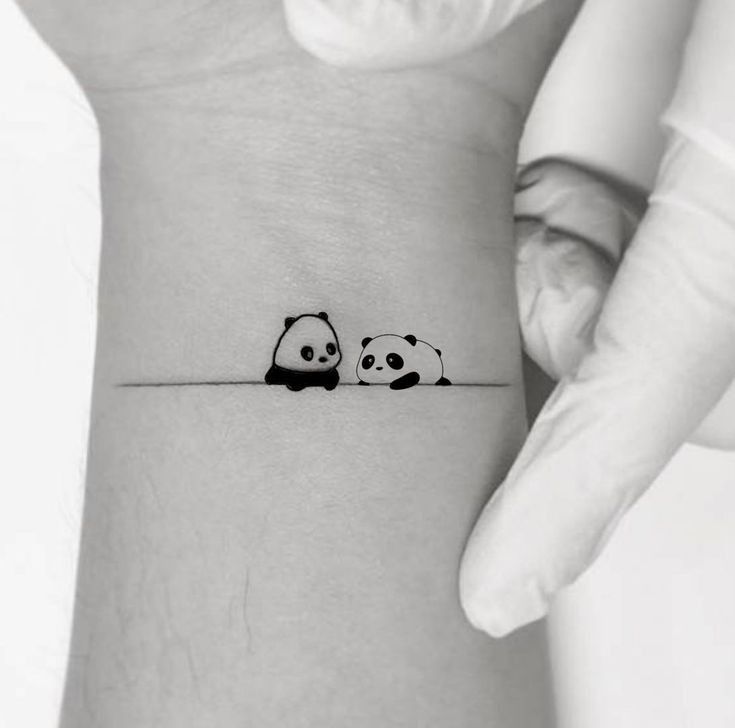 small bear tattoo 0041