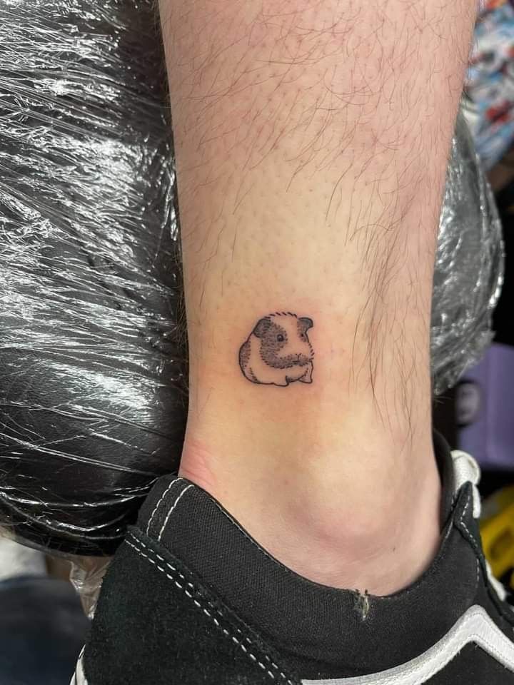 small bear tattoo 0045