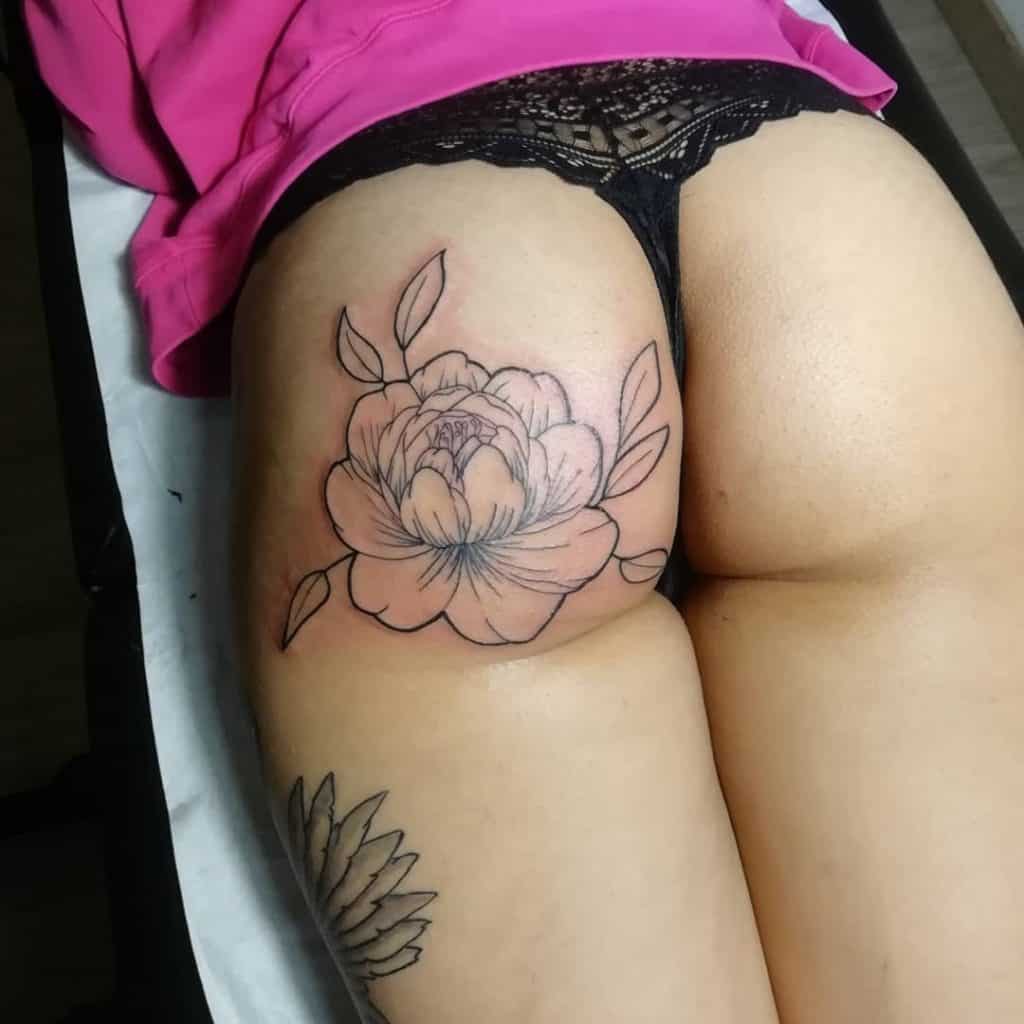 small bum tattoo ideas for females 0093