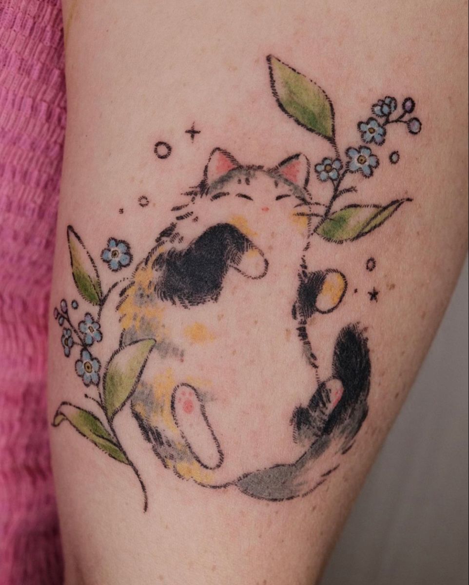 small cat tattoo ideas for paw lovers