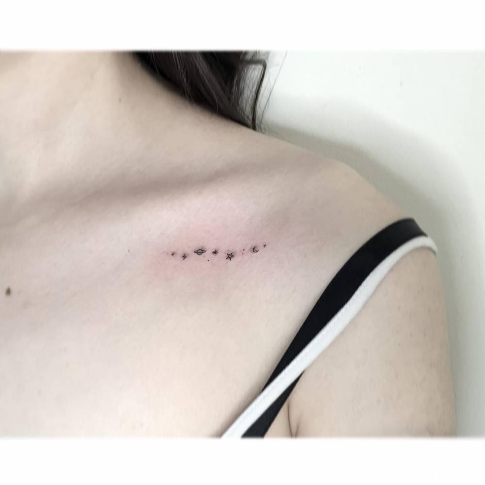 small collarbone tattoo 0013