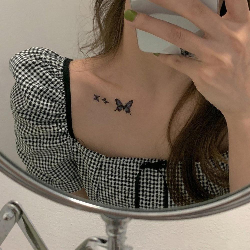 small collarbone tattoo 0025