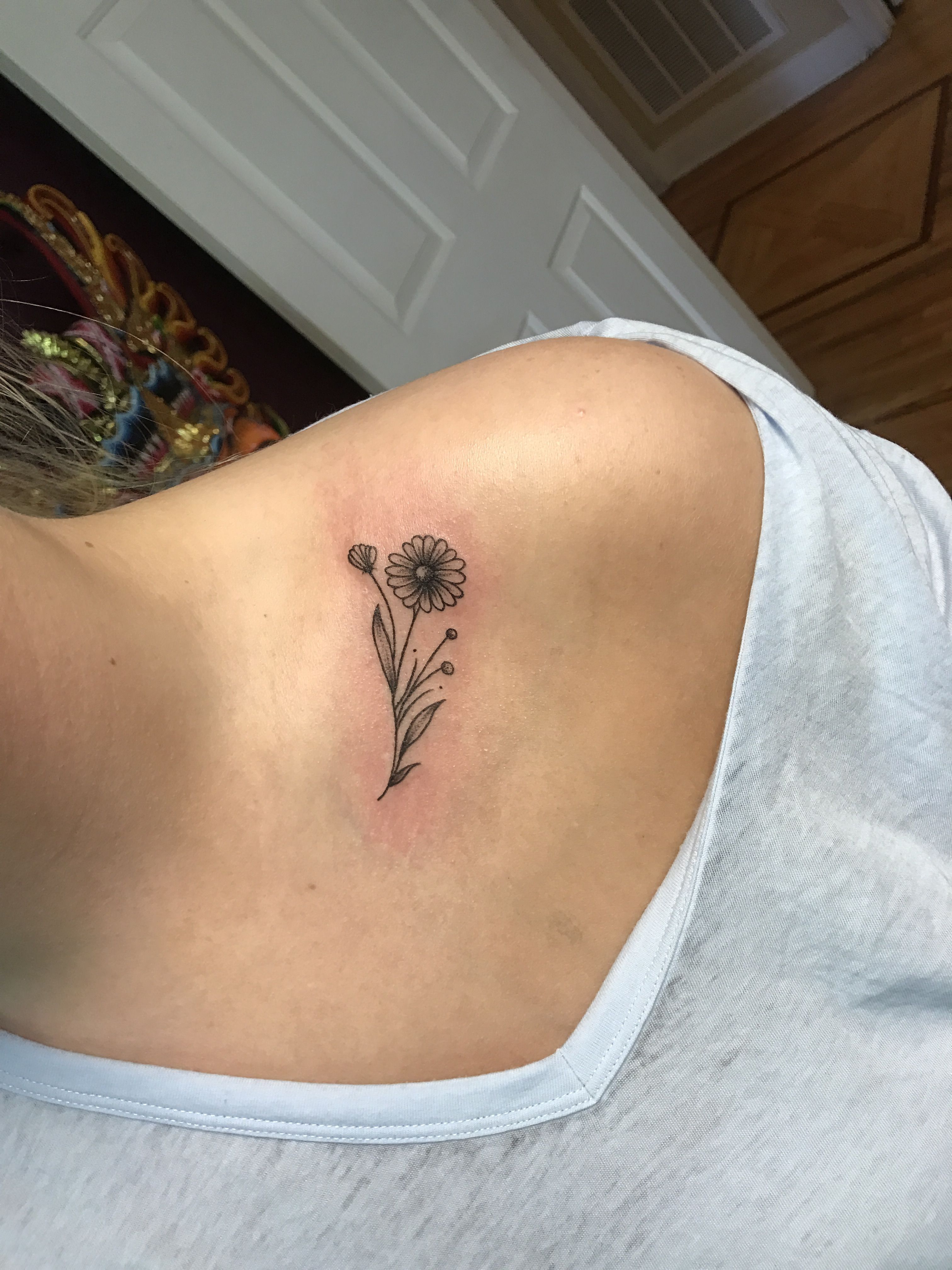 small collarbone tattoo 0044