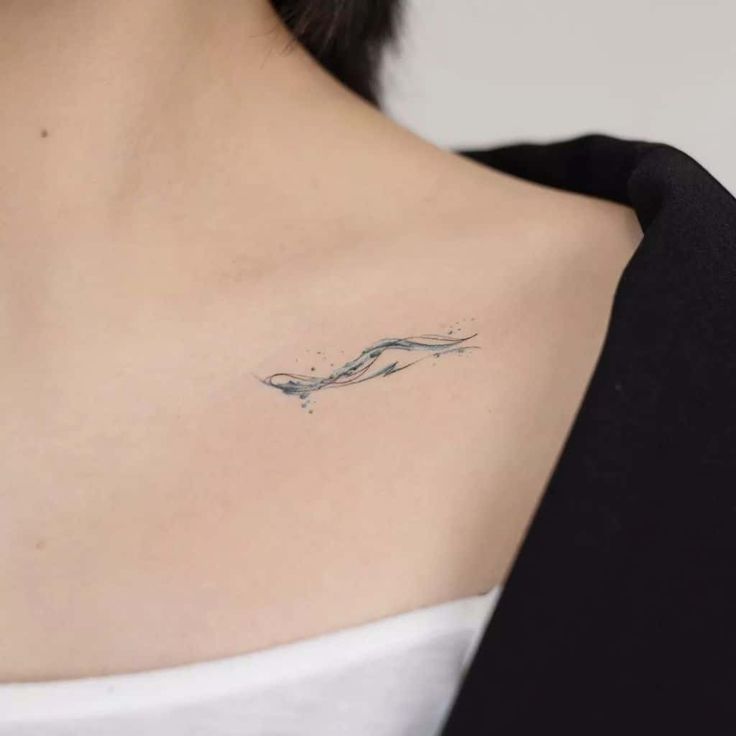 small collarbone tattoo 0078