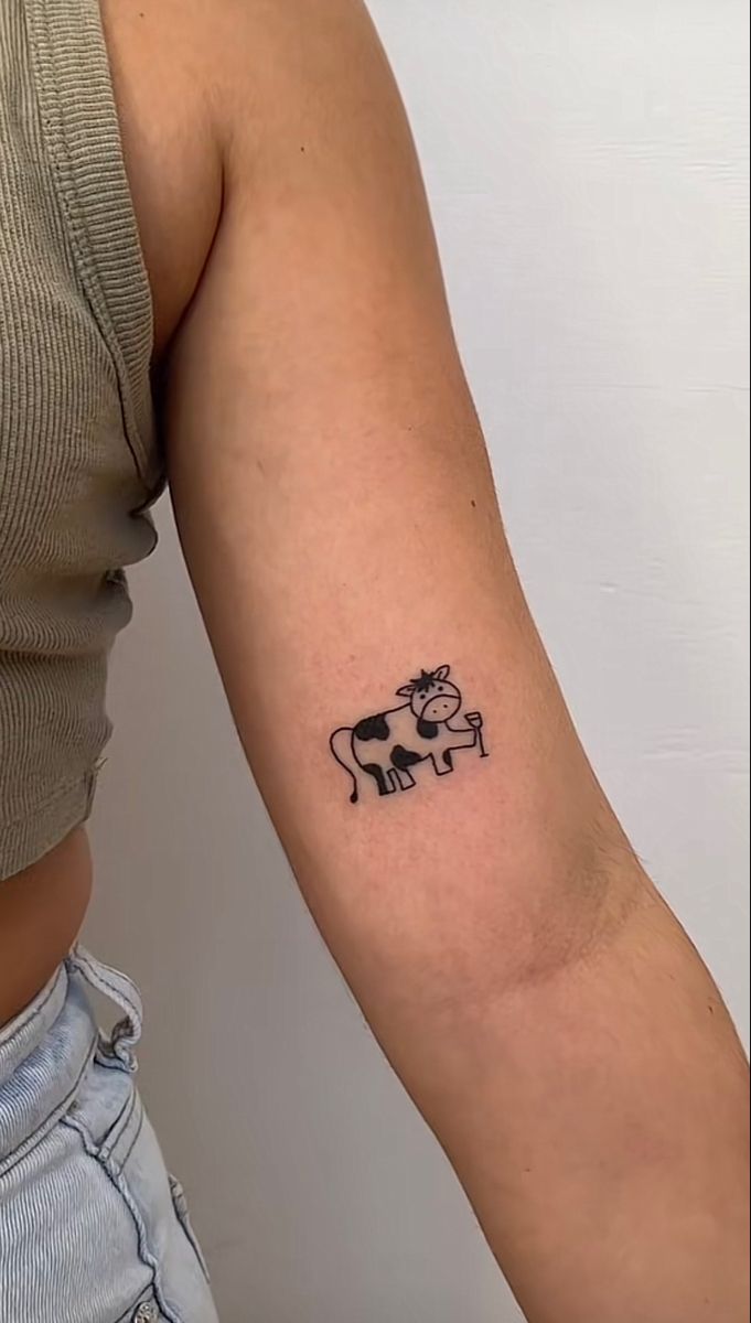 small cow tattoo 0020