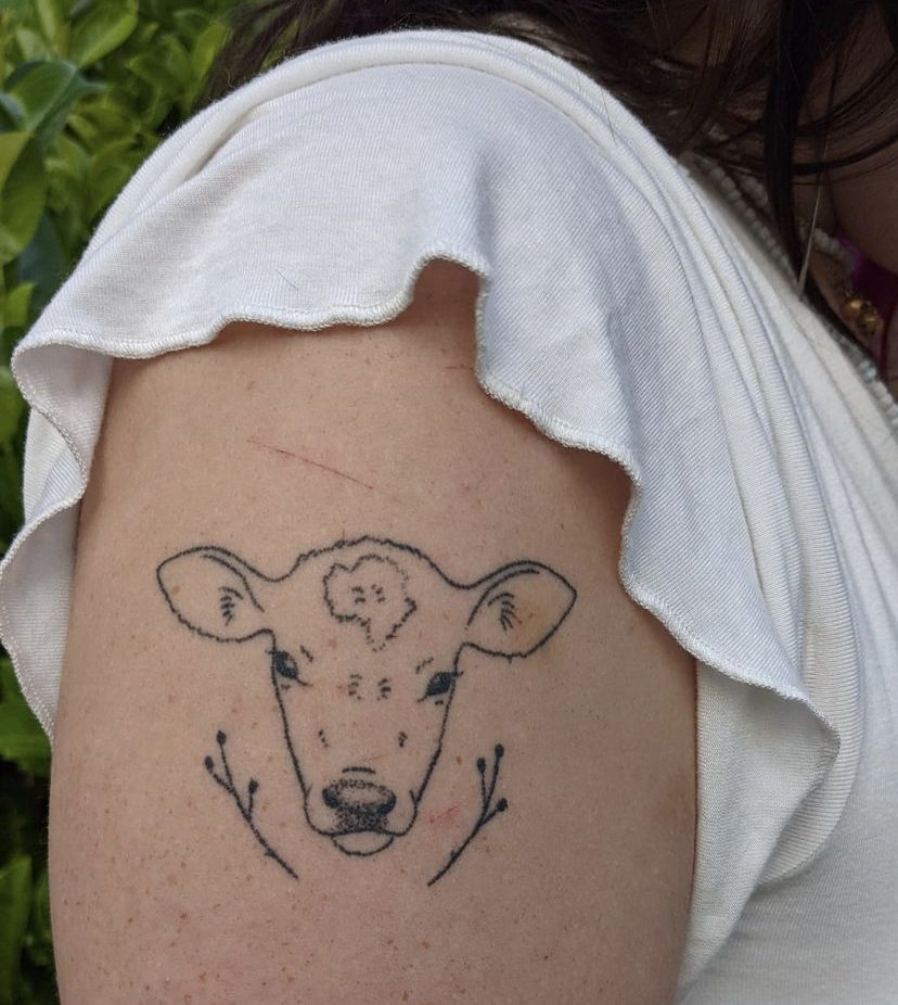 small cow tattoo 0077