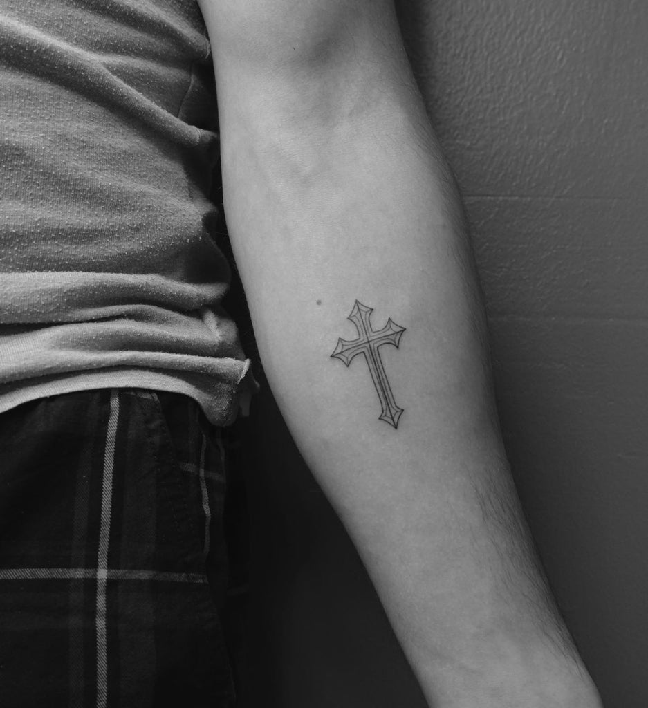 Small cross tattoo 0026