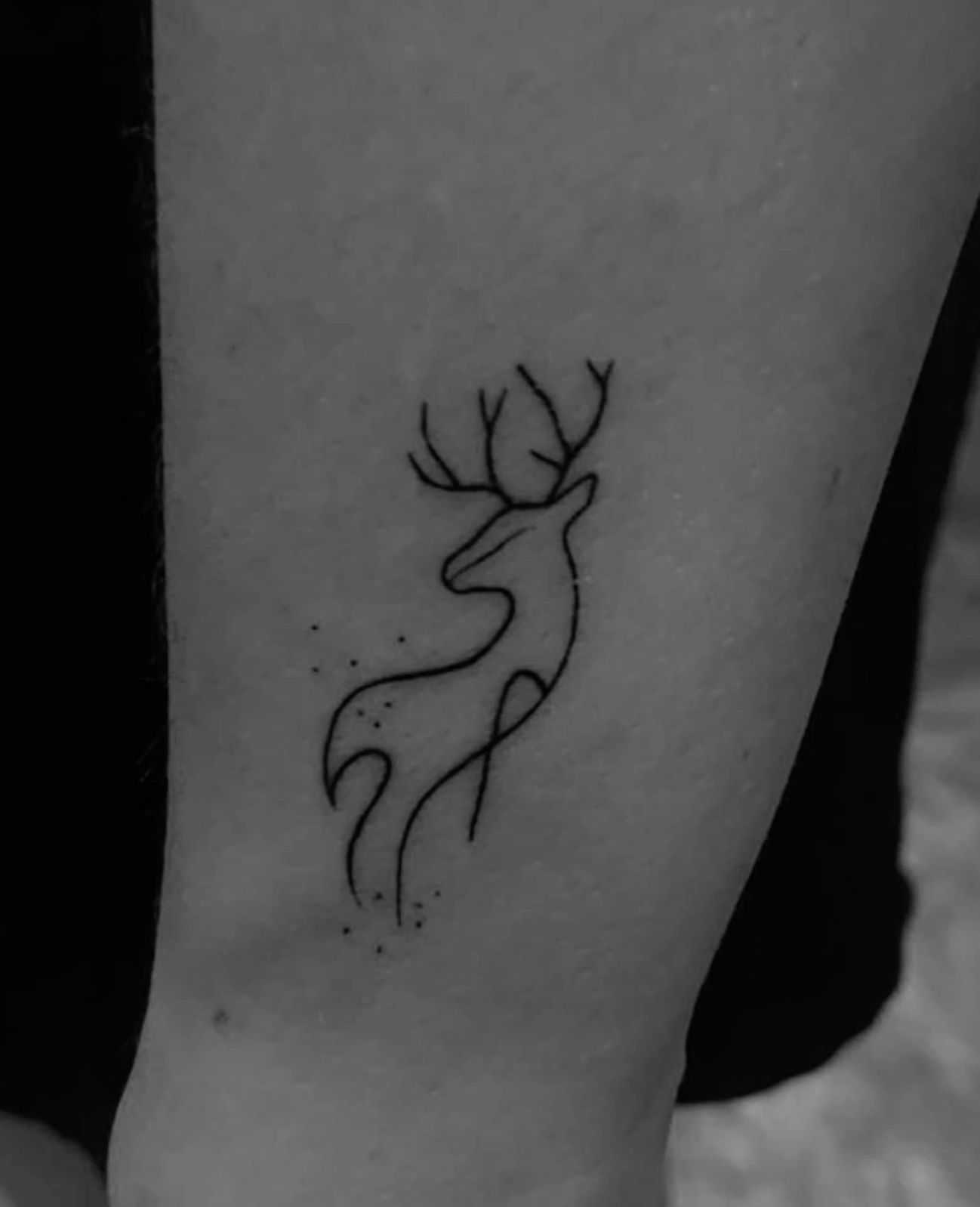 small deer tattoo 0055