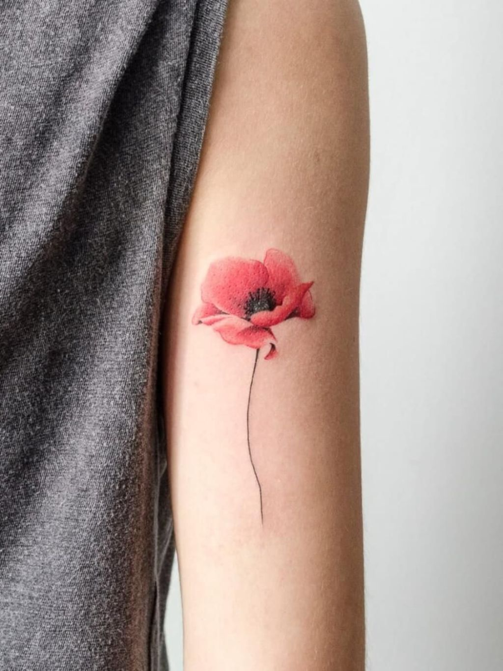 Small delicate poppy tattoo 0016