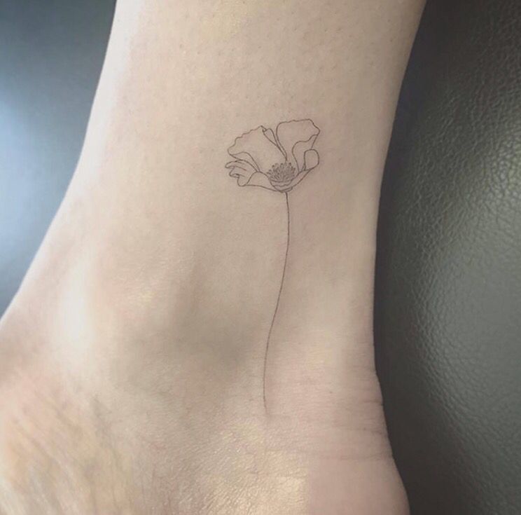 Small delicate poppy tattoo 0019