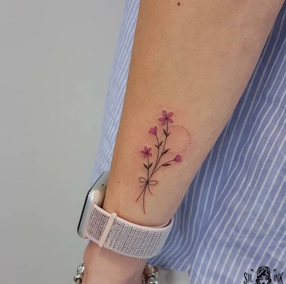 Small delicate poppy tattoo 0071