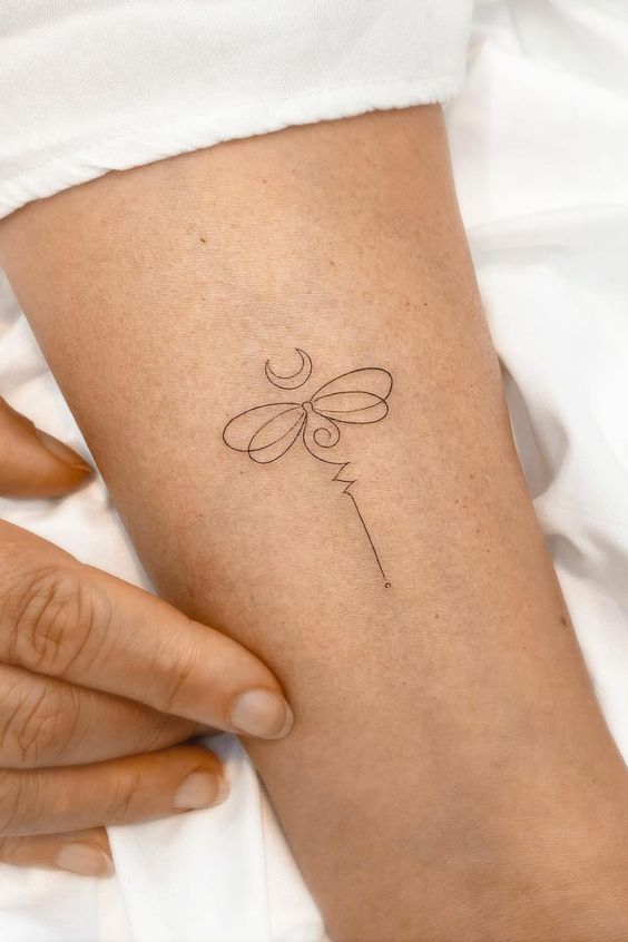 small dragonfly tattoo 0038