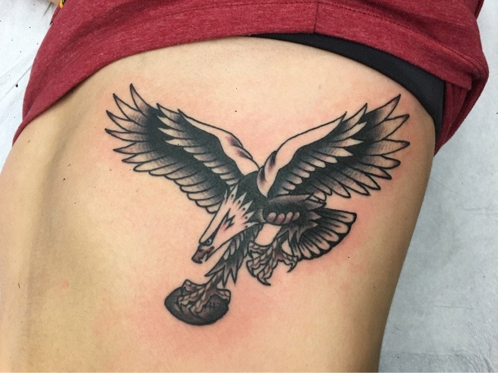 small eagle chest tattoo 0052