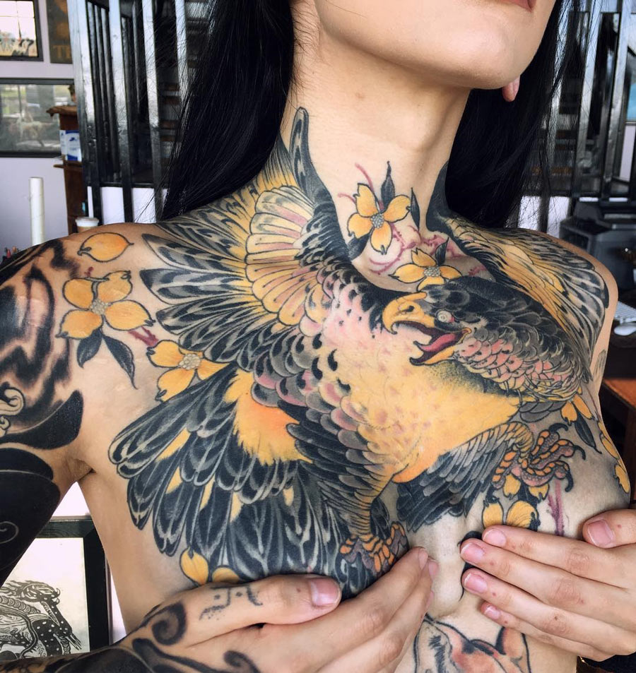 small eagle chest tattoo 0084