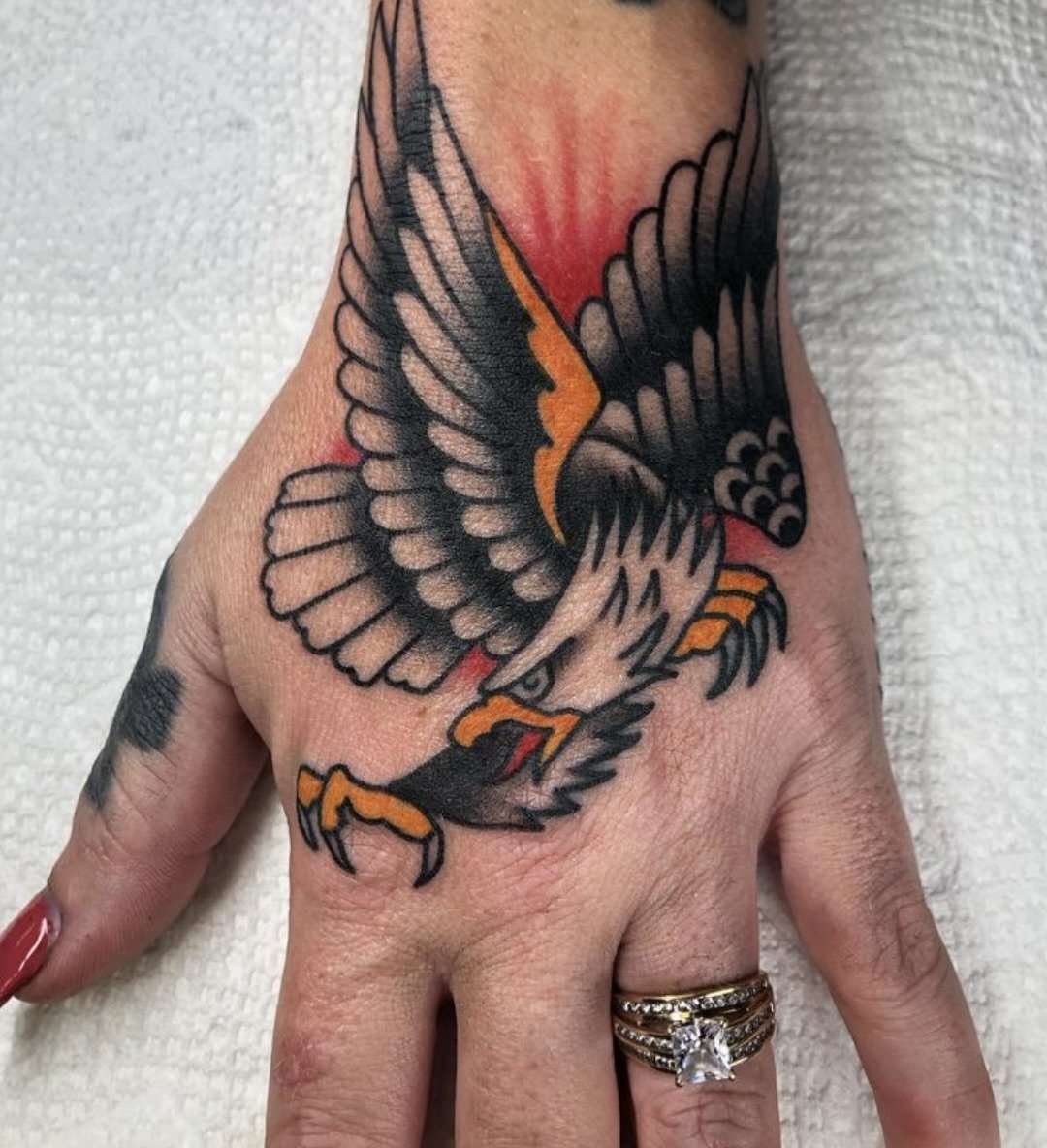 small eagle chest tattoo 0095