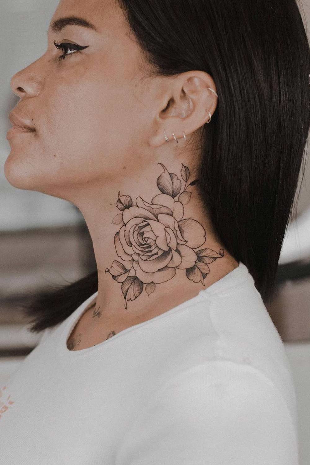 small female front neck tattoo 0017