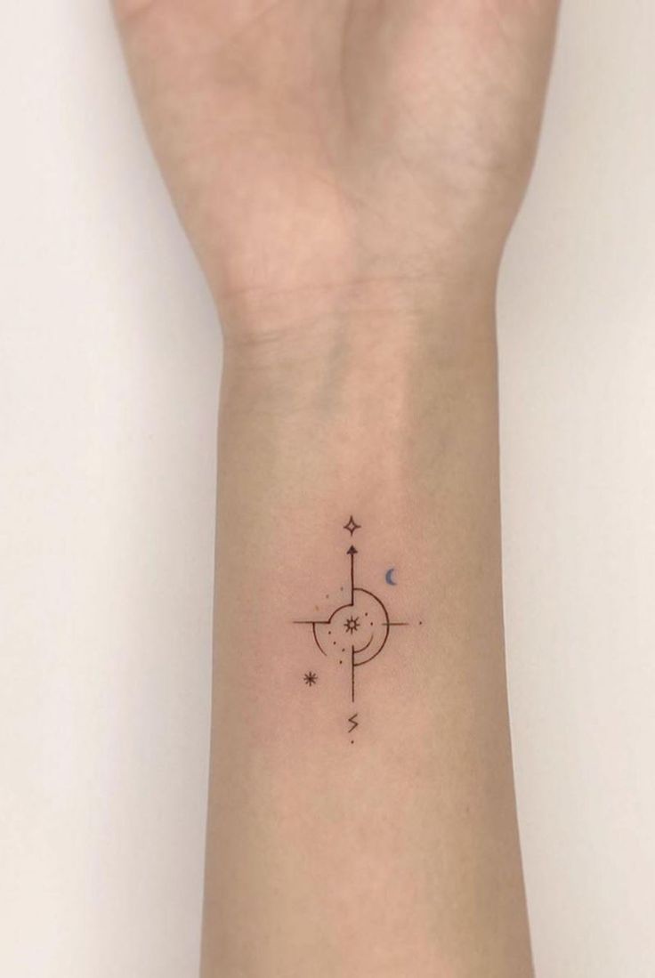 small feminine compass tattoo meanings