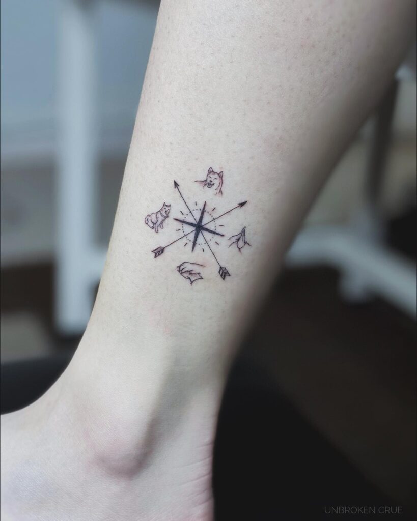 small feminine compass tattoo 0046