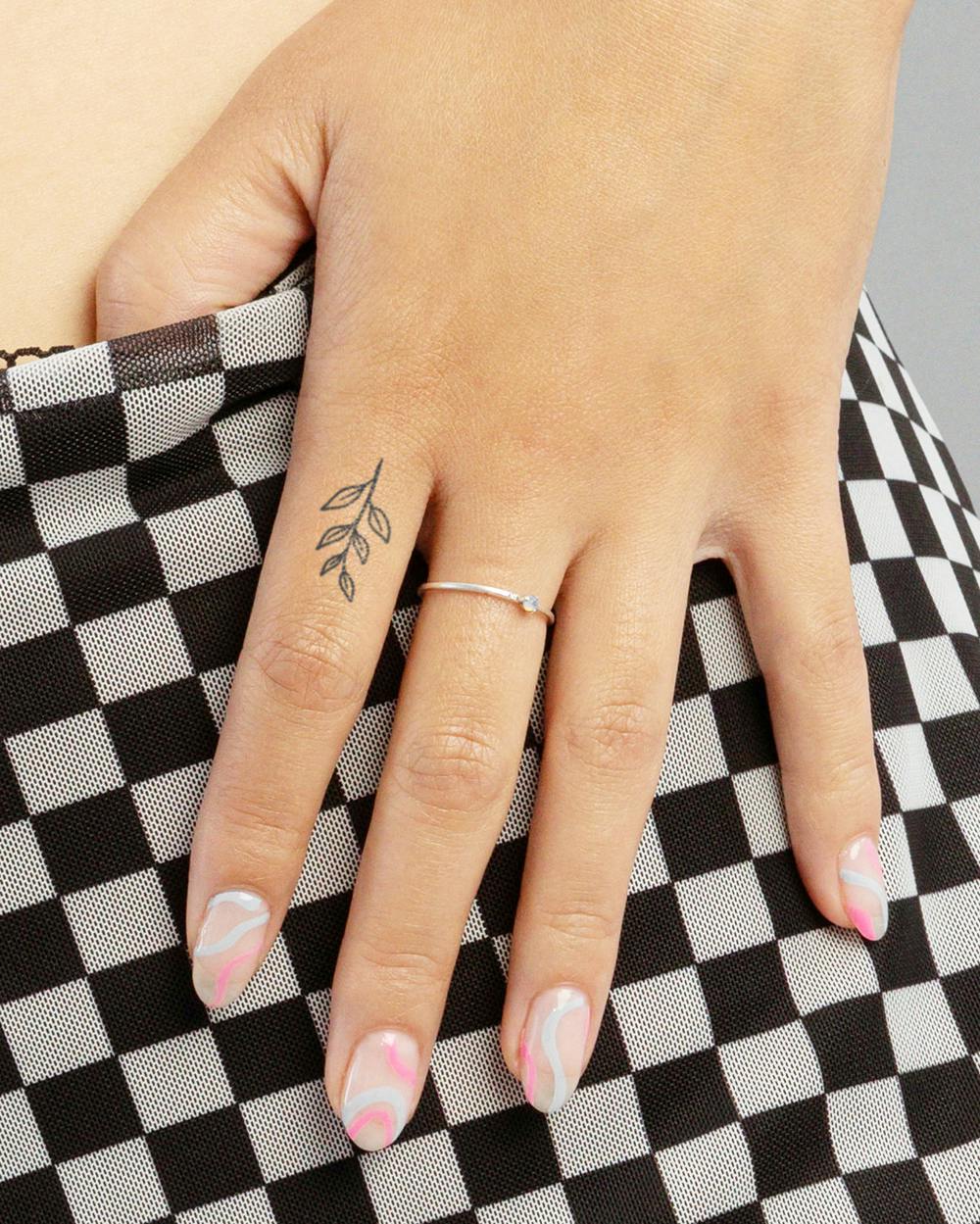 small finger tattoo ideas 0038