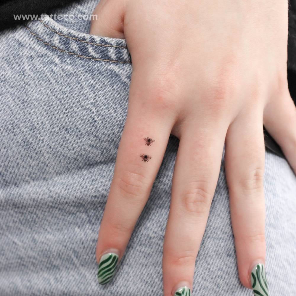 small finger tattoo ideas 0068