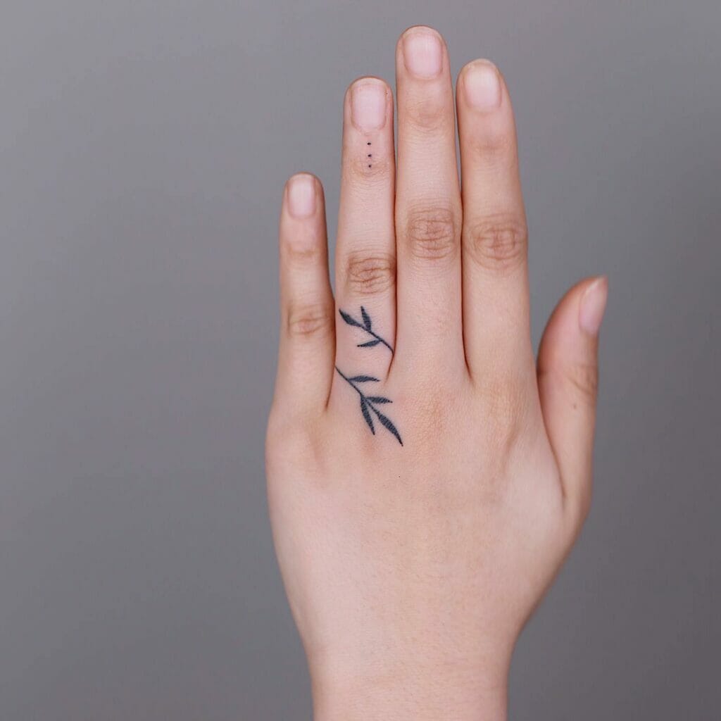 small finger tattoo ideas 0083