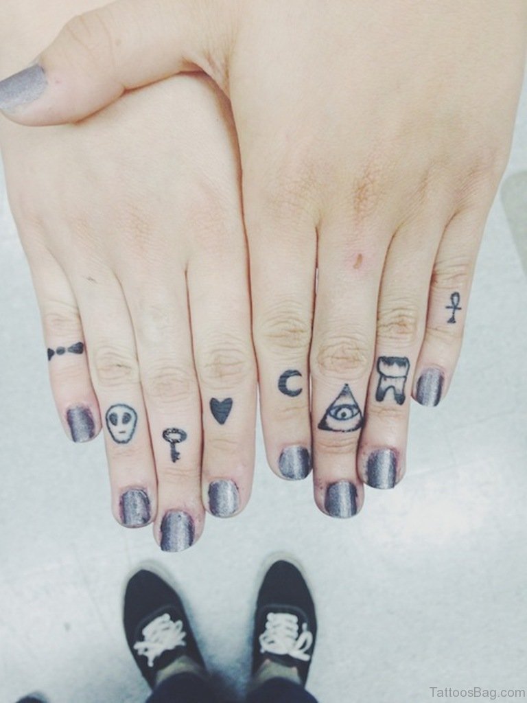 small finger tattoo ideas 0097