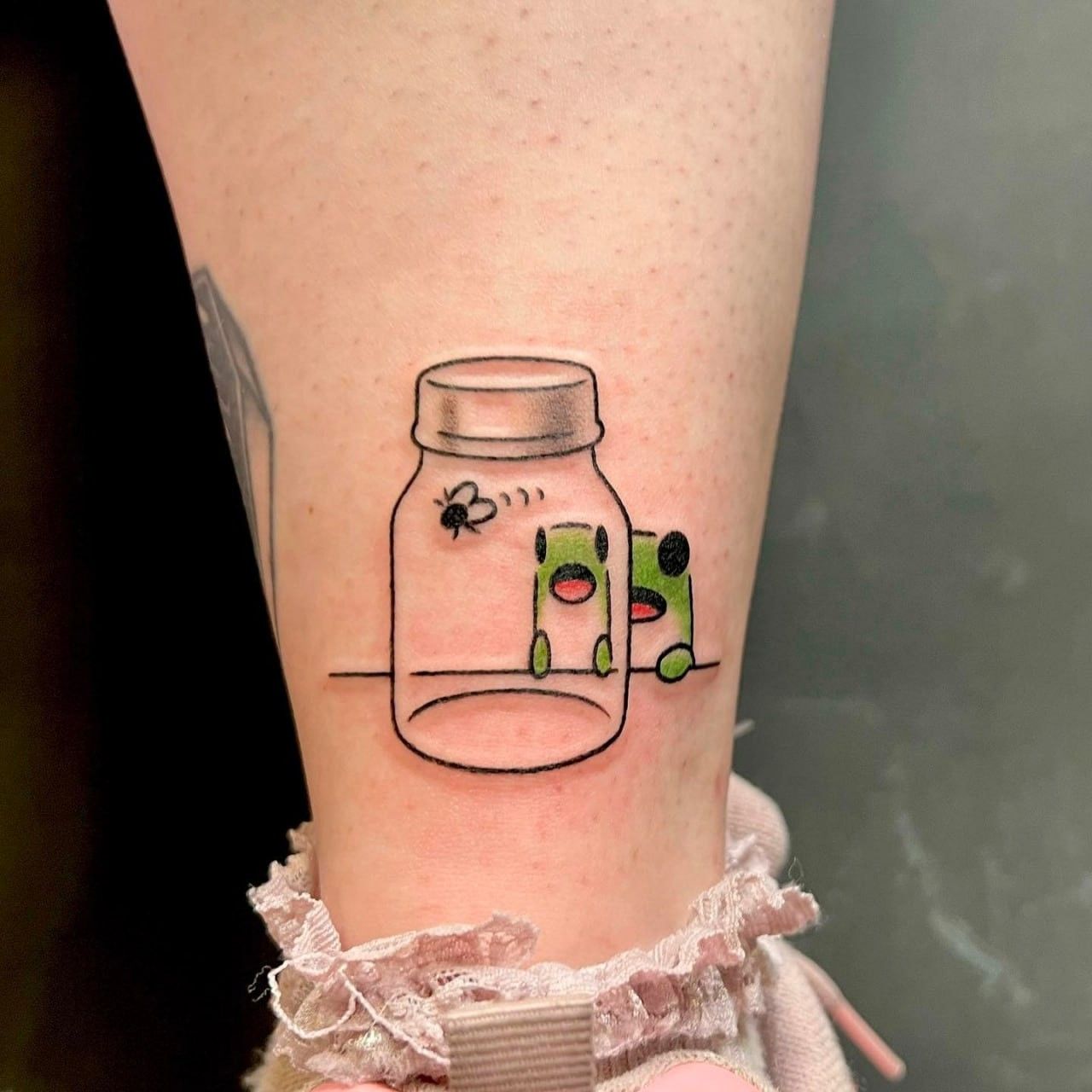 small frog tattoo 0024