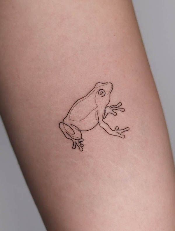 small frog tattoo 0055