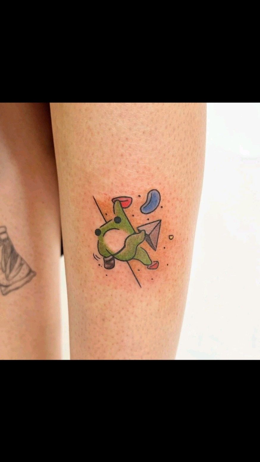 small frog tattoo 0064