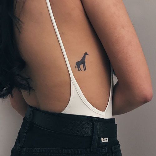 small giraffe tattoo 0038