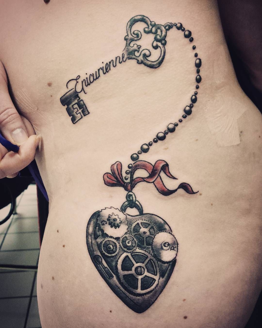 Small heart lock and key tattoo 0025